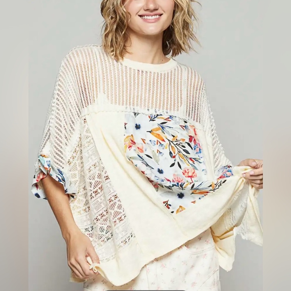 POL Cream Crochet Knit Floral Panel Blouse